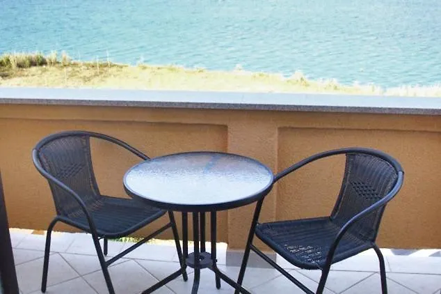 Apartament By The Sea Pag - 6526 Pag Town