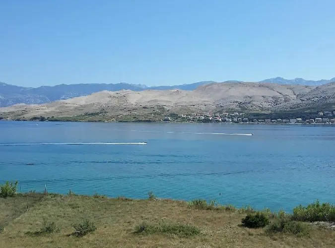 Apartment Apartments By The Sea Pag - 6526 Pag Town