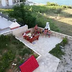 By The Sea Pag - 6526 아파트