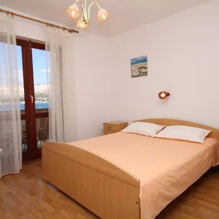 Apartments By The Sea Pag - 6526 Apartment