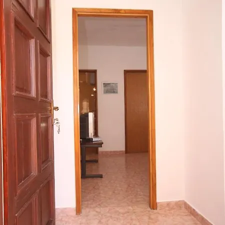 Apartamento By The Sea Pag - 6526 Pag Town